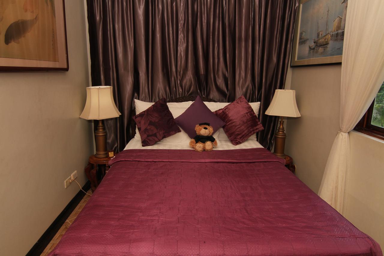 The Wilsons' Shangrila Bed and Breakfast Dumaguete City Esterno foto