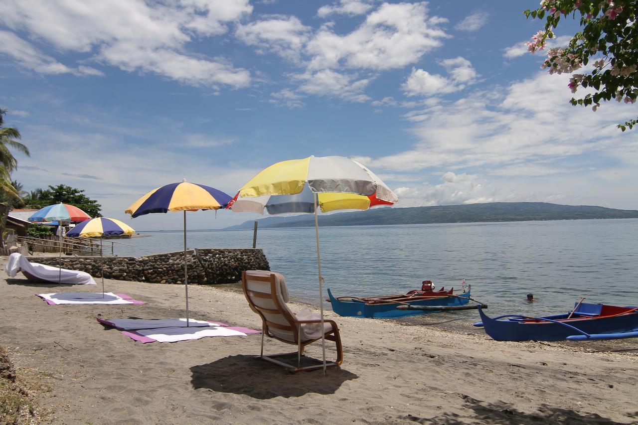 The Wilsons' Shangrila Bed and Breakfast Dumaguete City Esterno foto